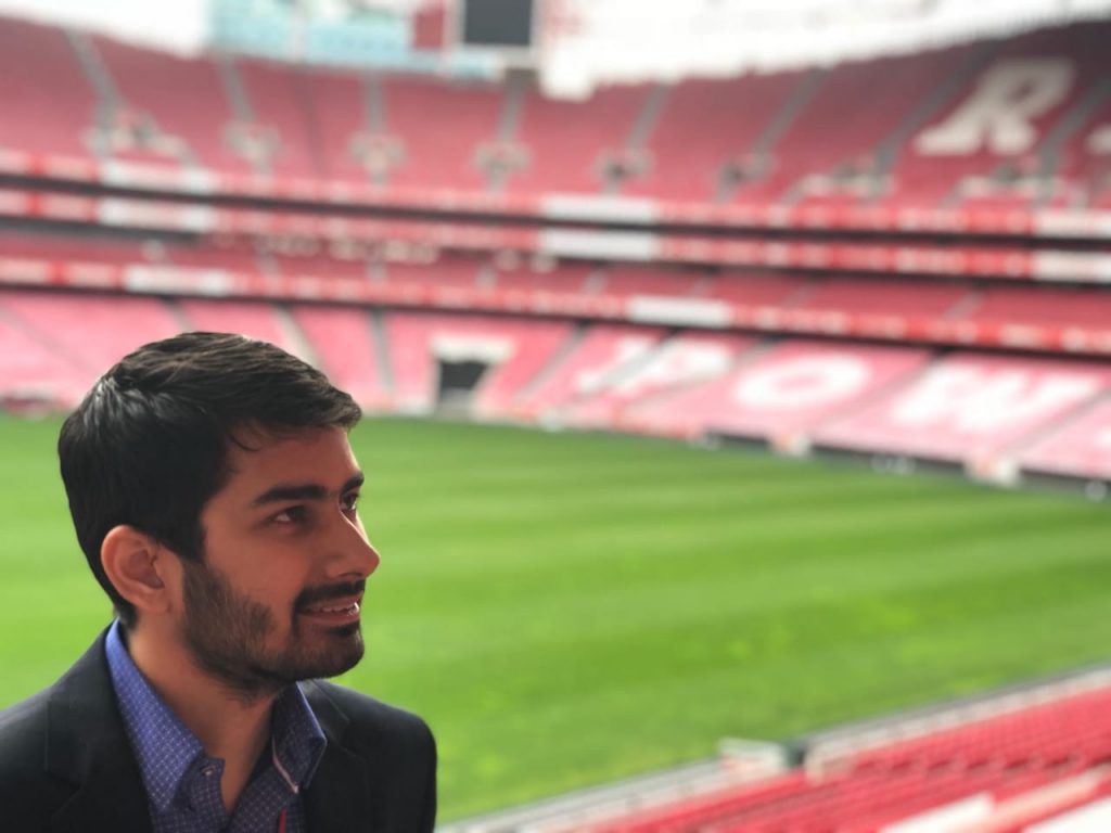 Divij Luthra internship at Benfica