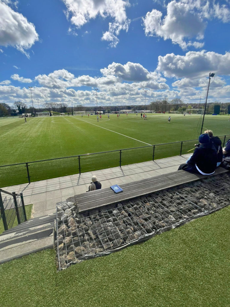 Luis scouting in a match